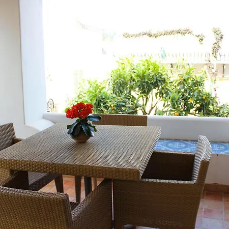 Acanto Aparthotel