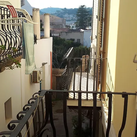 Acanto Apart-hotel Lípara